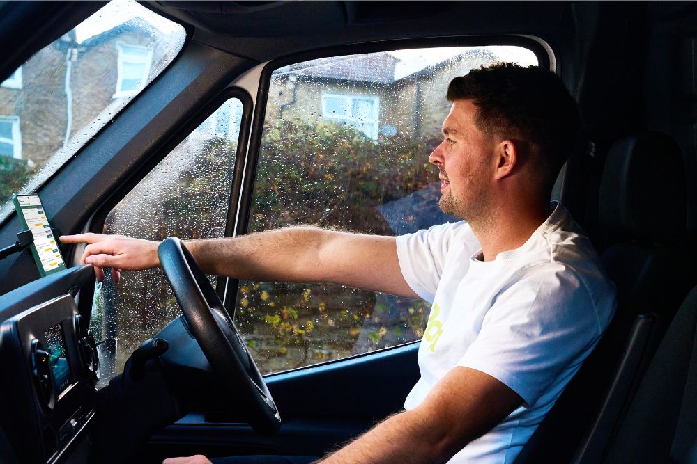 An independent driver setting off in a Porta van